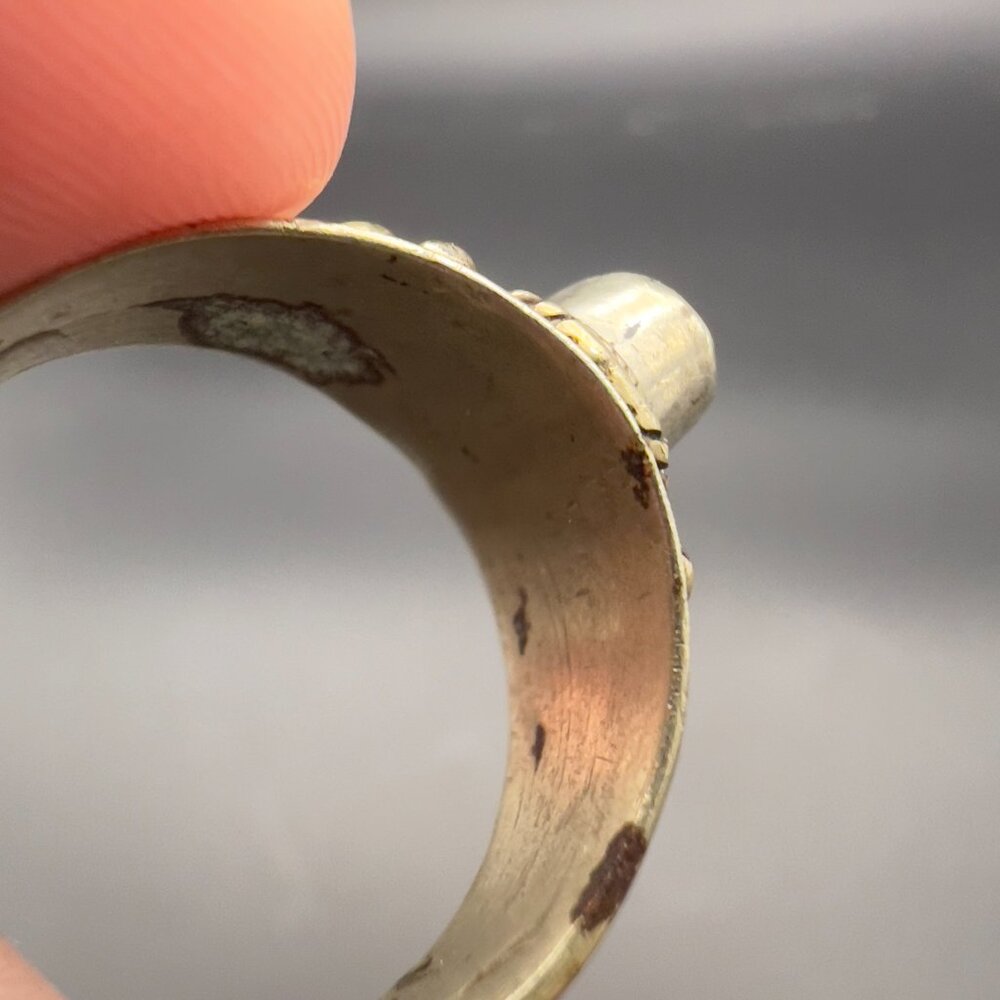 Antique Sterling SIlver Amethyst Ring 7.5 - Picture 9 of 13